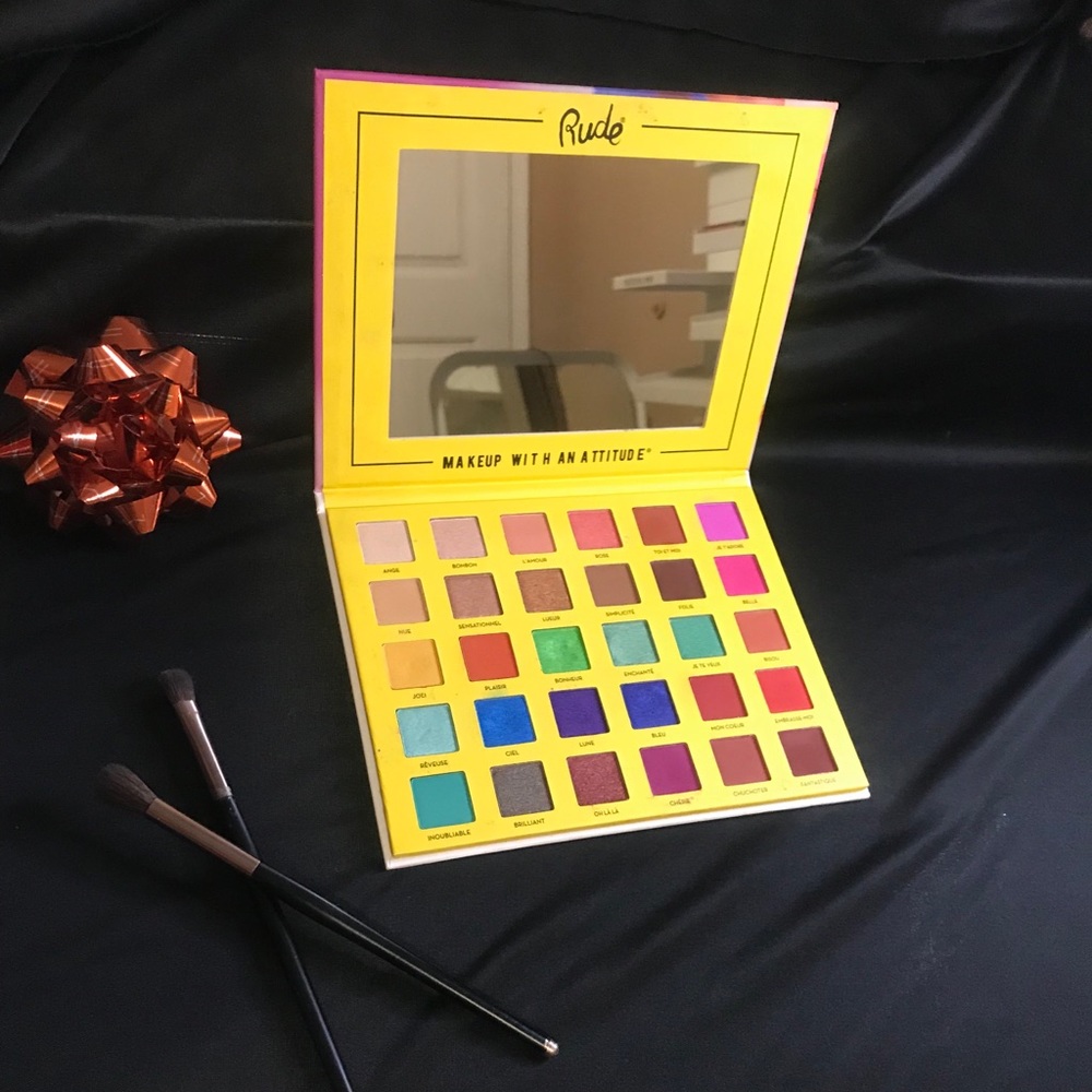 Fantastic pallete by rude  (will get a new 1)